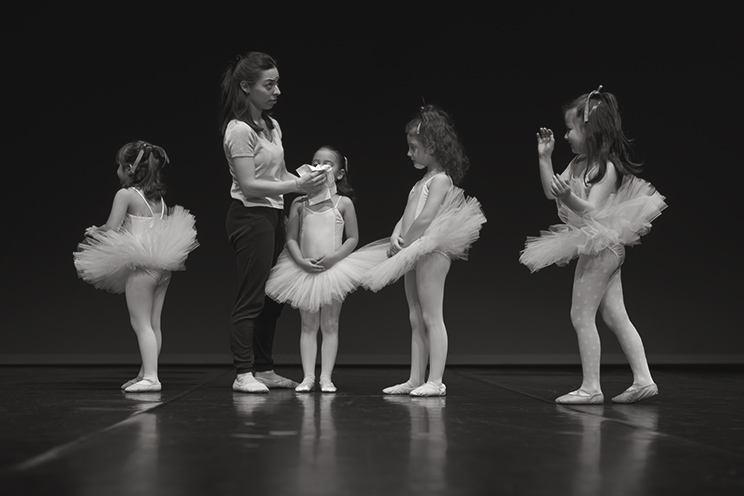 # Ulisse Albiati Photographer: it's highly probable that the ballet dancers increase risk of injury if they start training earlier than the tenth year of their life. Danse Arlequin, Rifredi theatre in Florence, Tuscany.