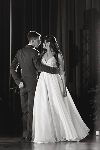 # Ulisse Albiati Photographer: there are many movies in the history of cinema and television with deb themes. Debutante ball, Italian Air Force theater in Florence, Tuscany.